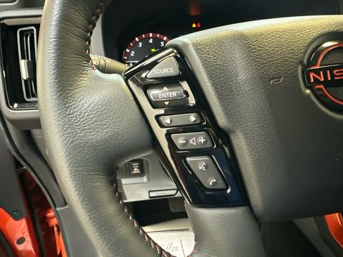 Certified 2025 Nissan Frontier PRO-4X w/ Pro Convenience Package AWD/4WD image 20