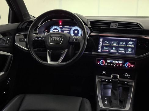 Used 2023 Audi Q3 2.0T Premium w/ Convenience Package AWD/4WD image 30