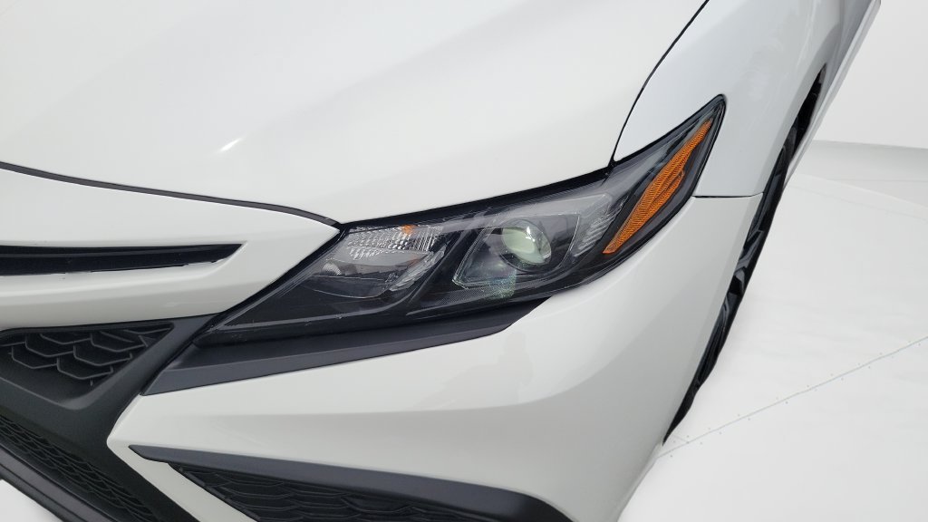 Used 2024 Toyota Camry SE w/ Convenience Package FWD image 23