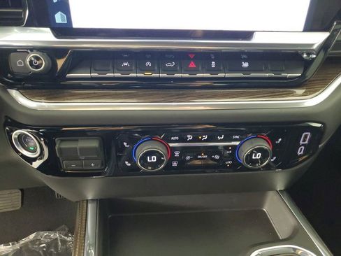 New 2025 Chevrolet Silverado 1500 LT image 18