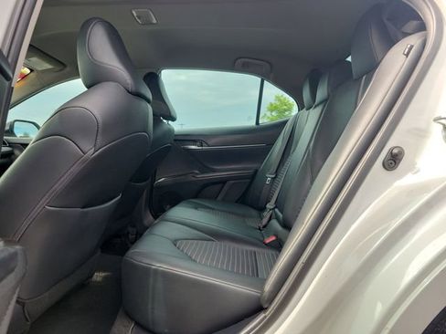 Used 2024 Toyota Camry SE FWD image 9