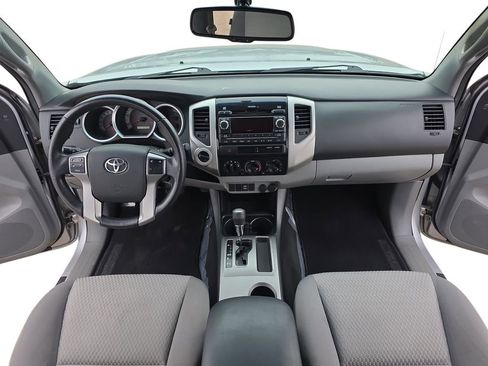 Used 2012 Toyota Tacoma 4x4 Double Cab image 9