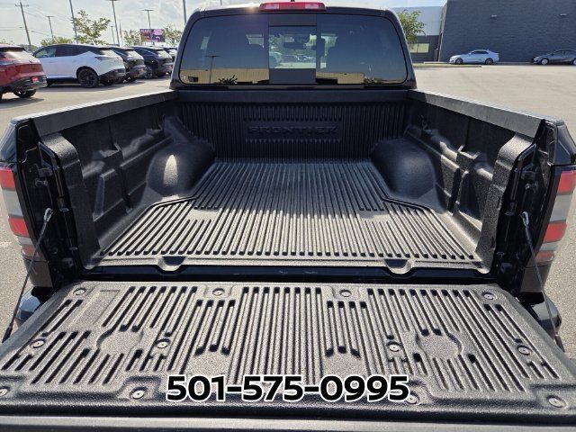 Used 2026 Nissan Frontier PRO-4X AWD/4WD image 8