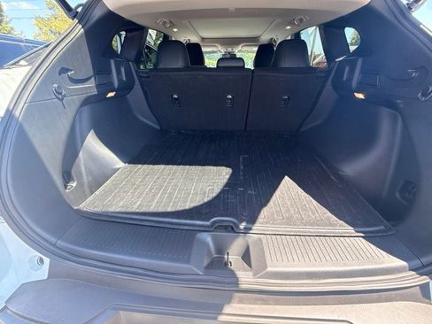 Used 2025 Nissan Murano SL AWD/4WD image 9