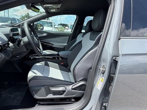 New 2026 Volkswagen ID.4 Pro RWD image 11