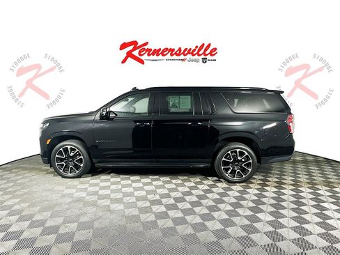 Used 2021 Chevrolet Suburban RST w/ Luxury Package image 4