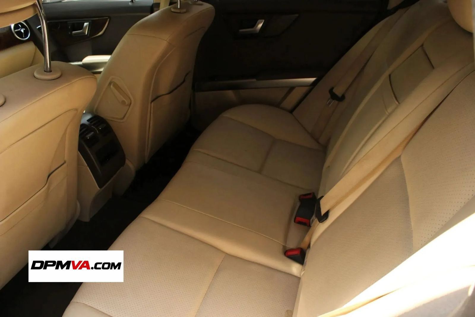 Used 2013 Mercedes-Benz GLK 350 4MATIC w/ Premium 1 Pkg w/o Sunroof image 19