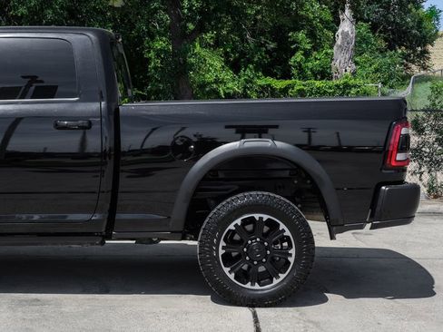 Used 2024 RAM 2500 Rebel AWD/4WD image 22
