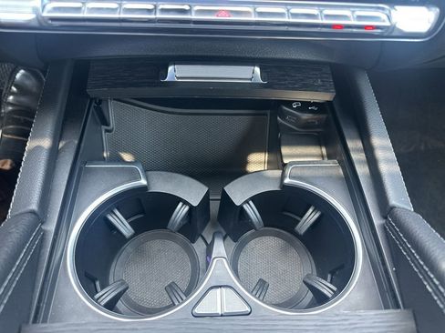 Used 2022 Mercedes-Benz GLE 350 4MATIC image 26