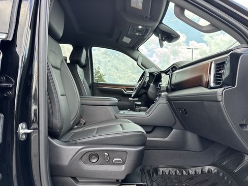 Used 2023 GMC Sierra 1500 Denali AWD/4WD image 32