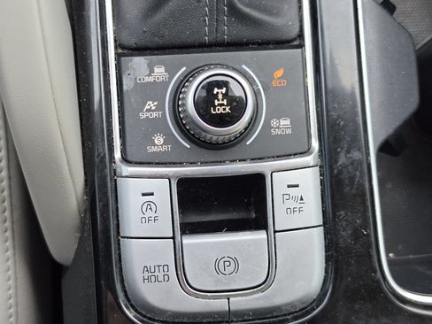 Used 2022 Kia Telluride S AWD/4WD image 11