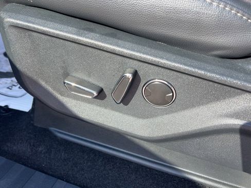 Certified 2025 Ford F150 Lariat w/ Equipment Group 502A High image 23