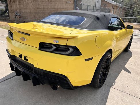 Used 2014 Chevrolet Camaro LT image 17