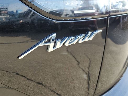 Used 2023 Buick Envision Avenir image 8