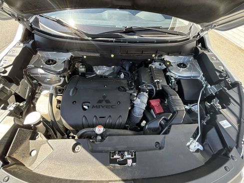 Used 2024 Mitsubishi Outlander Sport LE AWD/4WD image 17