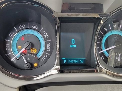 Used 2010 Buick LaCrosse CXL w/ Luxury Package image 26