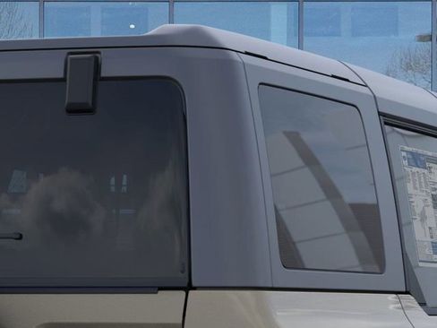 New 2025 Ford Bronco 4-Door image 25