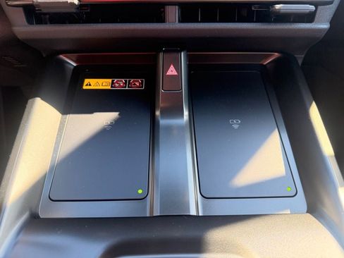 New 2026 Subaru Solterra Premium image 36