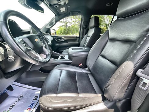 Used 2023 Chevrolet Tahoe LT w/ Luxury Package RWD image 18