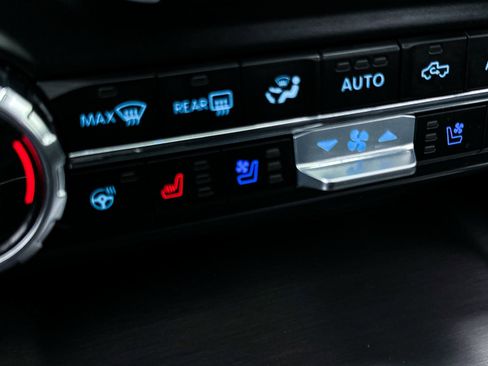 Used 2024 Ford F150 Platinum w/ Equipment Group 702A High image 11