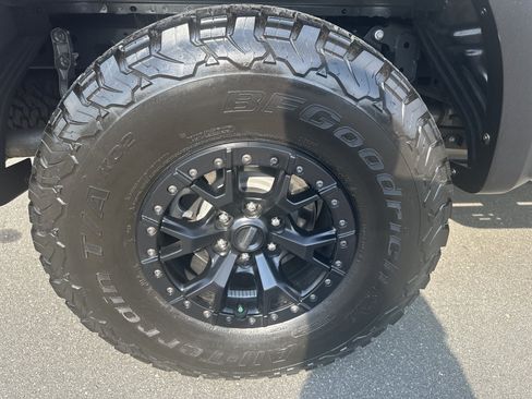 Used 2023 Ford F150 Raptor w/ Equipment Group 802A Raptor R AWD/4WD image 43