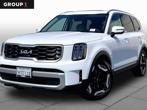 Used 2023 Kia Telluride S w/ S Sunroof Package AWD/4WD image 1