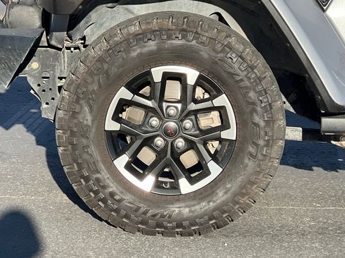 Used 2021 Jeep Wrangler Unlimited Rubicon AWD/4WD image 28