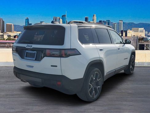 New 2026 Jeep Cherokee Overland image 4