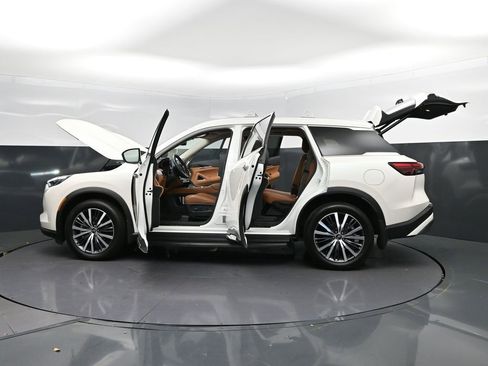 Used 2023 INFINITI QX60 Sensory w/ Vision Package AWD/4WD image 44
