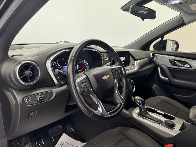 Used 2019 Chevrolet Blazer LT FWD image 34