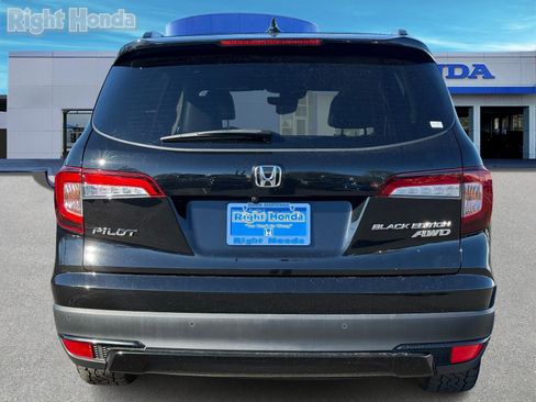 Used 2022 Honda Pilot Black Edition image 6