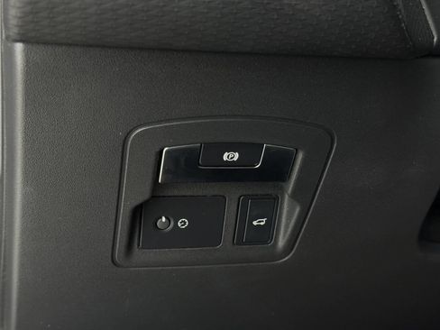 Used 2020 Land Rover Range Rover Velar R-Dynamic S image 75