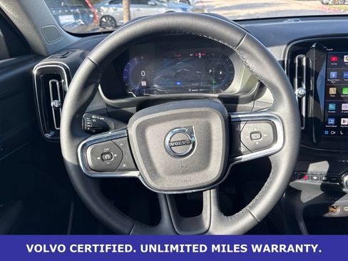 Certified 2025 Volvo XC40 B5 Plus AWD/4WD image 25