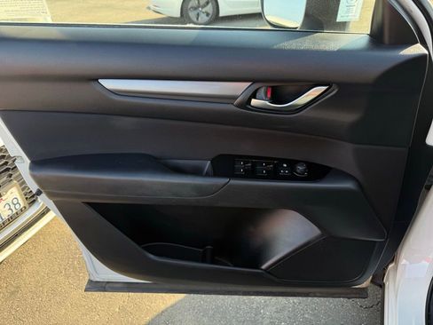 Used 2019 MAZDA CX-5 Sport image 17