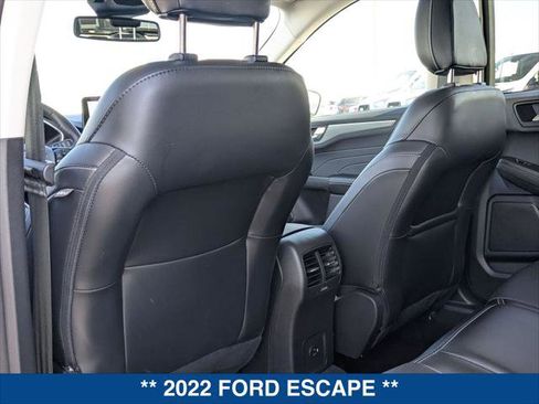 Certified 2022 Ford Escape Titanium w/ Class II Trailer Tow Package image 22