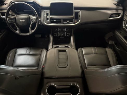 Used 2022 Chevrolet Tahoe RST w/ Luxury Package AWD/4WD image 16