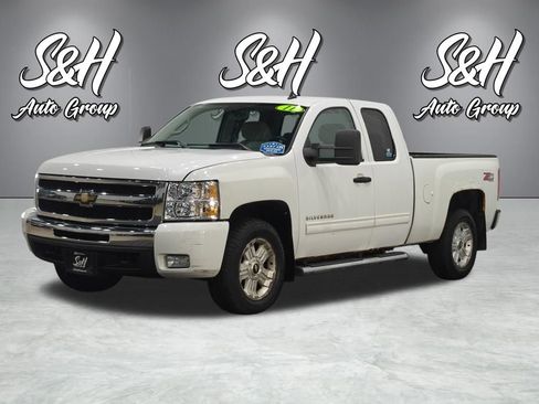 Used 2011 Chevrolet Silverado 1500 LT w/ All-Star Edition AWD/4WD image 15