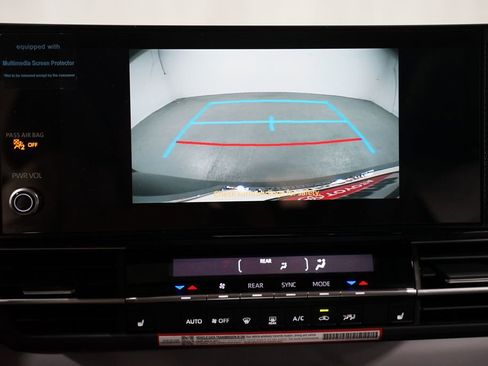 New 2026 Toyota Sienna XLE FWD image 20