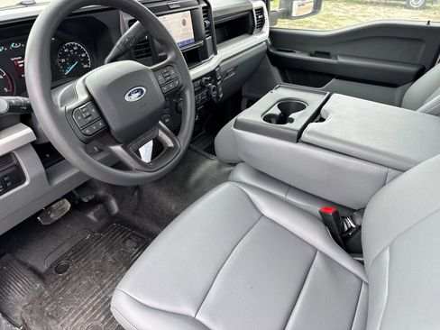 New 2025 Ford F350 XL w/ XL Chrome Package image 10