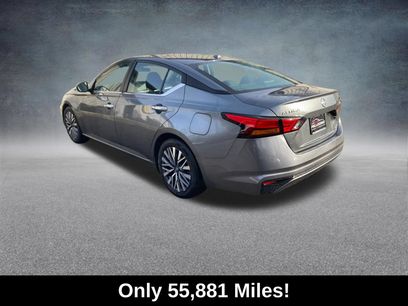 Used 2023 Nissan Altima 2.5 SV