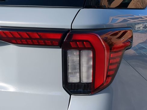 New 2026 Ford Explorer Active w/ Active Comfort Package image 40