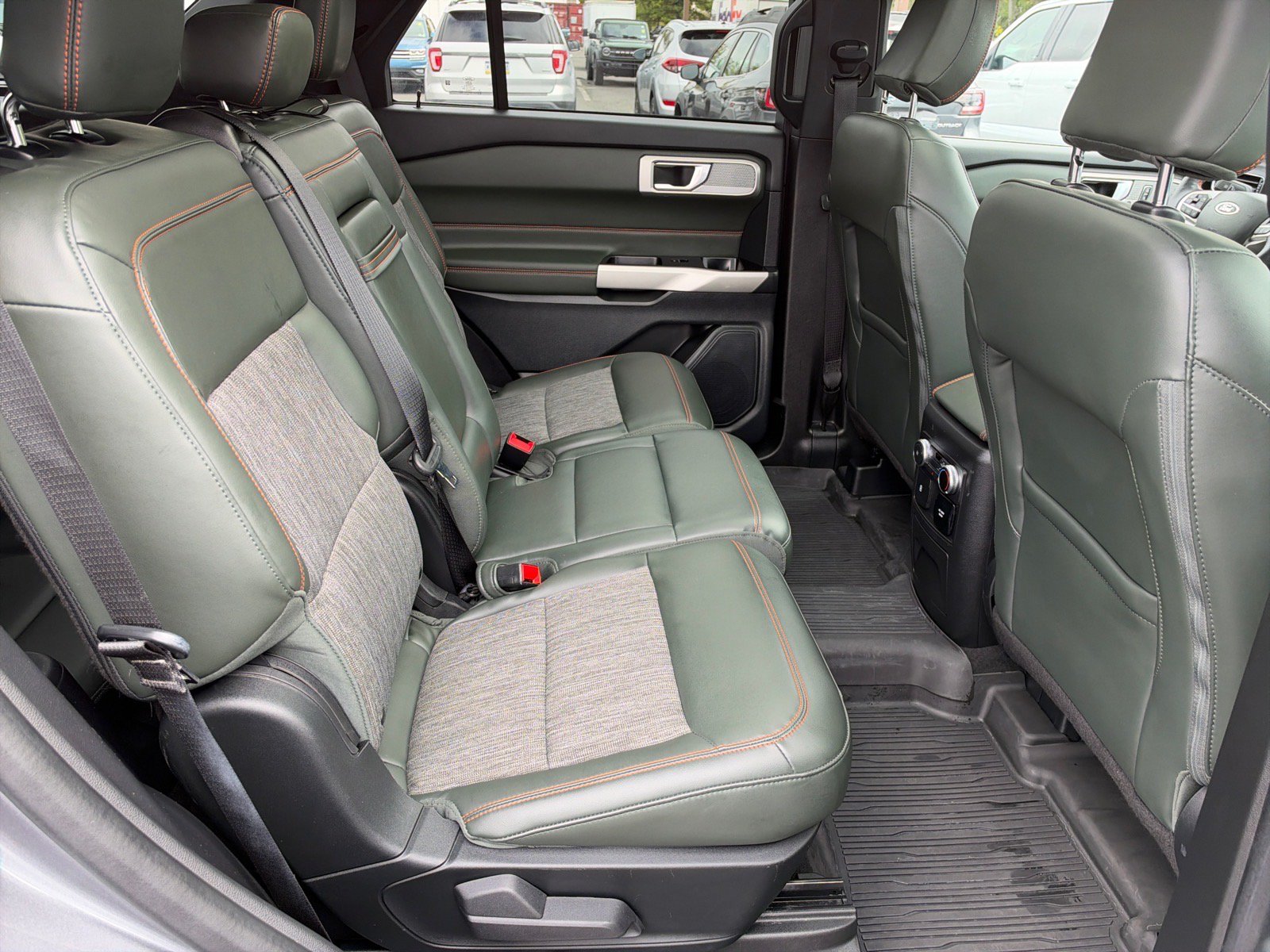 Certified 2022 Ford Explorer Timberline w/ Timberline Technology Package AWD/4WD image 20