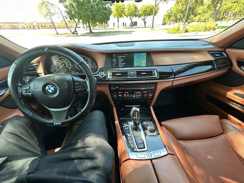 Used 2012 BMW 750Li xDrive AWD/4WD image 17