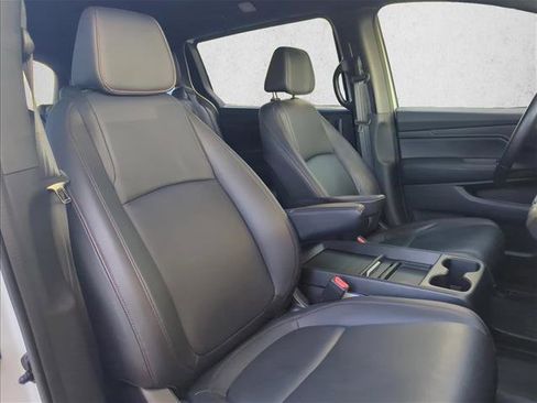 Used 2023 Honda Odyssey Sport image 27
