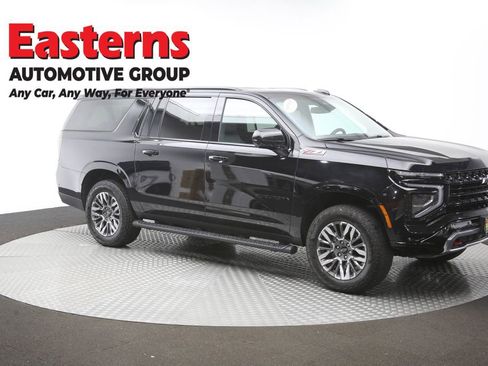 Used 2025 Chevrolet Suburban Z71 AWD/4WD image 53