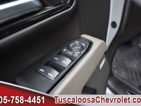 Used 2024 Chevrolet Silverado 2500 ZR2 w/ ZR2 Bison Edition image 17