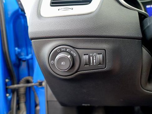 Used 2021 Jeep Compass Latitude image 45