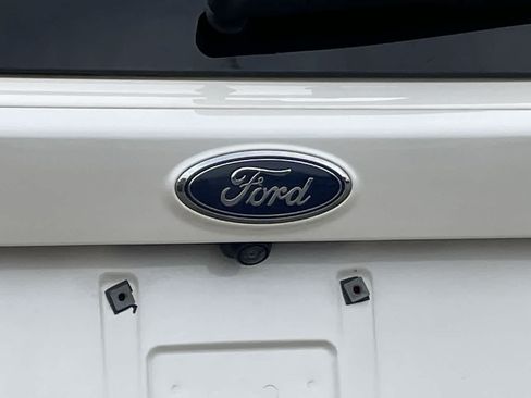 Used 2017 Ford Escape Titanium AWD/4WD image 48