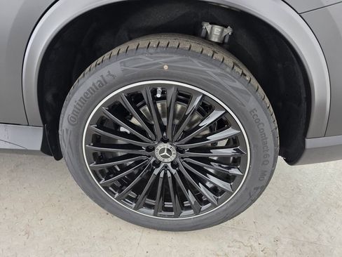 New 2026 Mercedes-Benz GLC 300 image 12