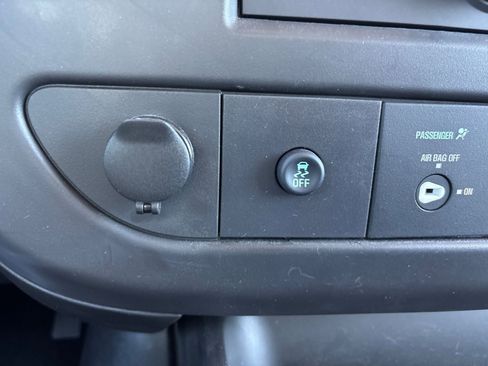 New 2025 GMC Savana 3500 w/ Power Convenience Package image 7